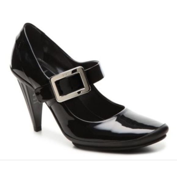 roger vivier mary jane